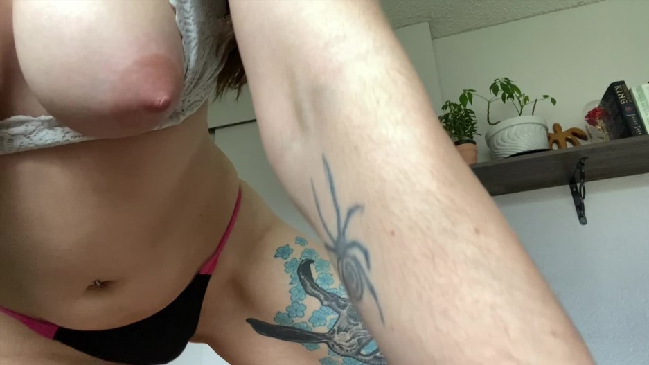 Onlyfans/ManyVids - Divinebabe Mommy Takes Care Of Your Morning Wood FullHD 1080p - 2026